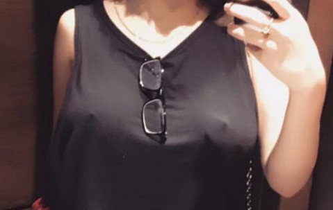 怀孕初期活动时肚子轻微疼痛，正常现象还是需要警惕？