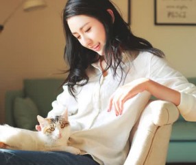 怀孕初期的身体变化，头晕、尿频和胸胀痛的解读